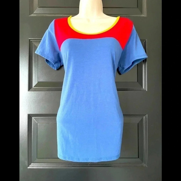 LuLaRoe Tops - Lularoe classic T- size small
